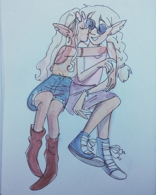alphacorvi: Lup and Taako, magic twins [image: drawing of Taako and Lup, twin elves with pale skin a