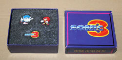 sonichedgeblog:  A special edition pin set released for ‘Sonic 3′ in Europe. [@Sonic_Hedgeblog] [Patreon]   i want! DX&gt;