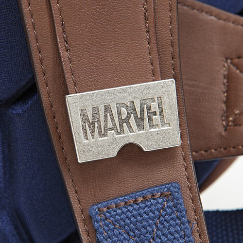 maxxfisher:ThinkGeek Captain America shield backpack