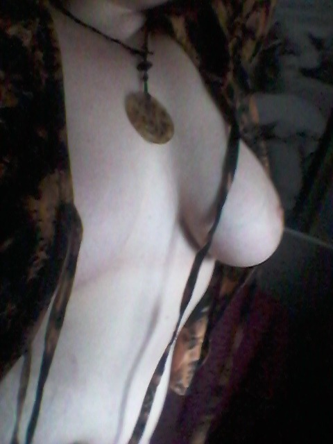 acidkittiegoddess:  babyeater24:  acidkittiegoddess:  More morning light window fun ;) ♥♥♥♥♥♥♥♥♥♥♥♥♥  I wanna suck on em!  Unf yes please♥♥♥