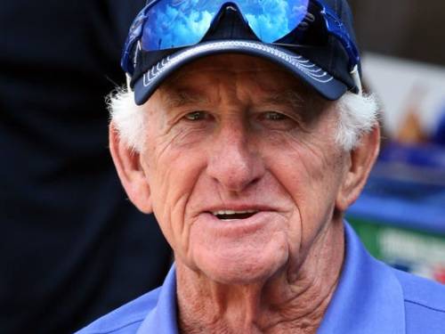 Bob Uecker - still kicking and my 80s crush. Hell he has been my crush since forever. What a MAN