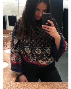 when you spend the last four years writing about 1700  literature and finally get that English Major blouse  (at Montclair State University) https://www.instagram.com/p/BvkeX-gFnIy/?utm_source=ig_tumblr_share&amp;igshid=qku48s2a2hip