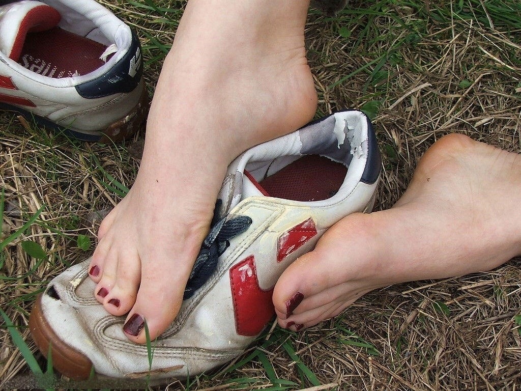 Baylee Horny Toes
