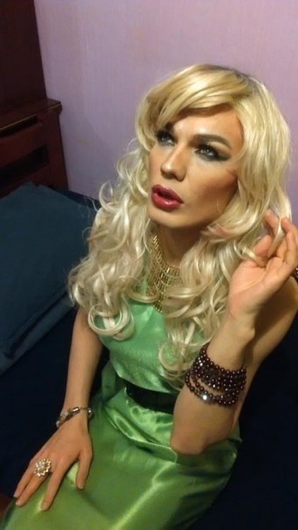 gandalfblue:  jkontumblr:  Fayechka Novodrynka   And some blondness overload …