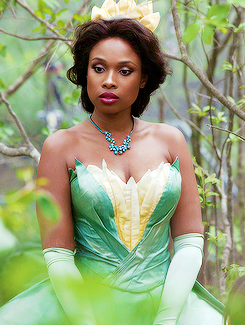 disneyismyescape:  enchantedadieu: Jennifer Hudson, as Princess Tiana, is photographed by Annie Leibovitz for Disney Parks  how do you even be so perfect 