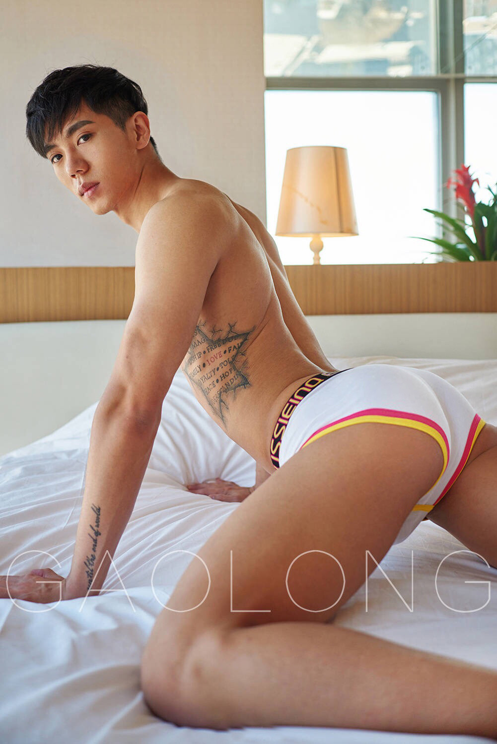 Viva!Asian hunks!
