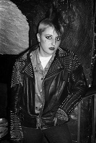 XXX daggerbrat:  70s punks photo