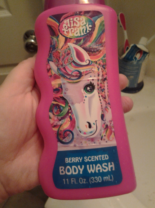 hannanigans:aaamaaazooon:LET’S DO A REVIEW OF LISA FRANK© BRAND BERRY-SCENTED BODY WASHWE GOT THIS S