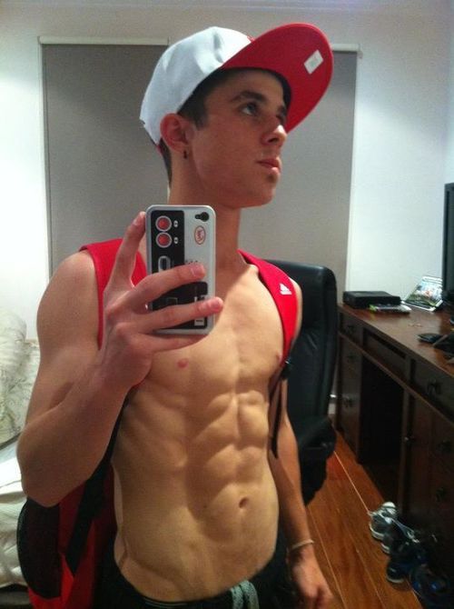 peterluvr:  Peterluvr.tumblr.com is a great page to follow if you like em hot! I also love follower submissions. Let’s see what you got 