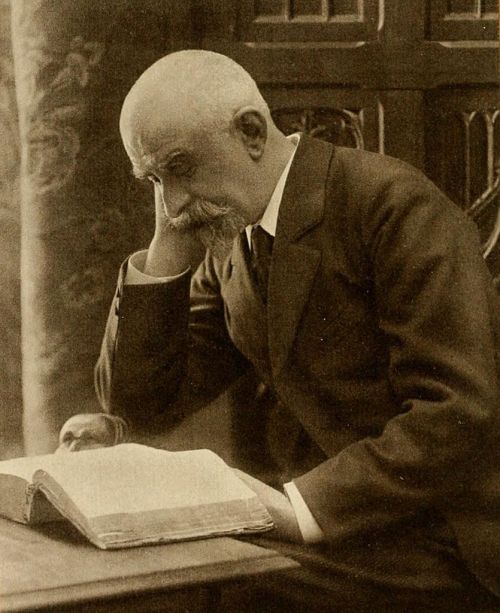 books0977:  French writer J.K. Huysmans (circa 1895). Vintage photograph.  Huysmans (Frenc