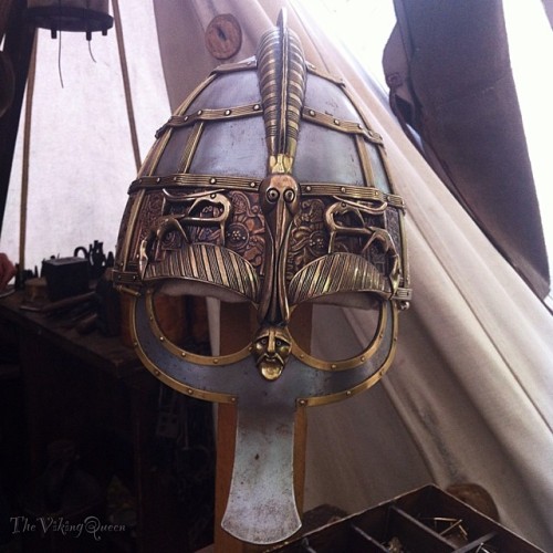 norsevikingqueen:  Behold this #epic #viking #helmet💪🔥🌙 …Let me just hashtag further with #whatagirlwants #whatagirlneeds