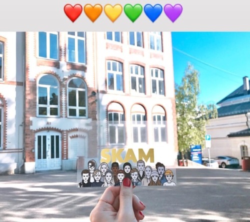 Porn photo psychickittenfox:  Cr:skkamm  Fans art  🇳🇴🏳️‍🌈Evak🇳🇴🏳️‍🌈