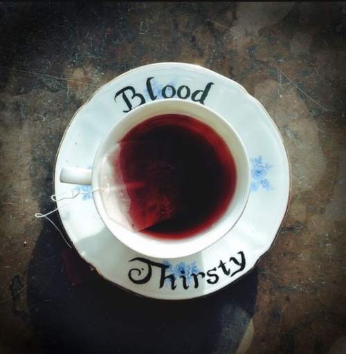 TRACY DAVIS AS A VAMPIRE WITH A EMPATHIC PEACE GIFT