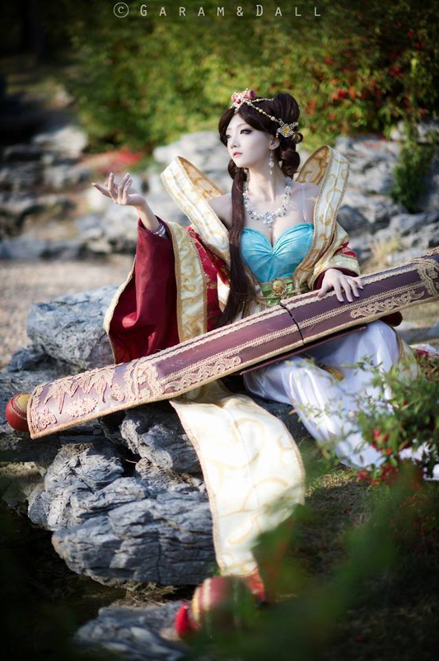 kuudererules:    Aza Miyuko Cosplay as Sona “Guqin ver.” from League of Legends