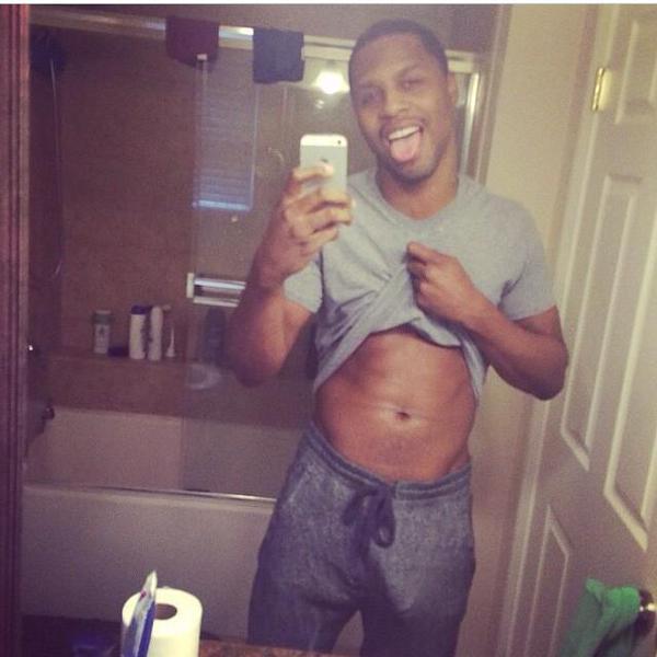 blackgaygifs:  muthafuckaz everywhere going crazy for #eggplantfriday - big bulge