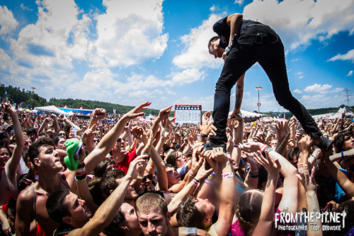 fromthepitmusic: Kyle PavoneWe Came As RomansVans Warped TourCharlotte, NCPhoto:Troy Browder(please 