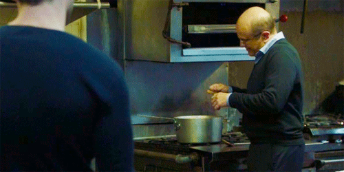 gauna-03:k2merc:He’s cooking for his sweet baby!Can’t be sure if Chef Ramsay is scared of Elias… XD