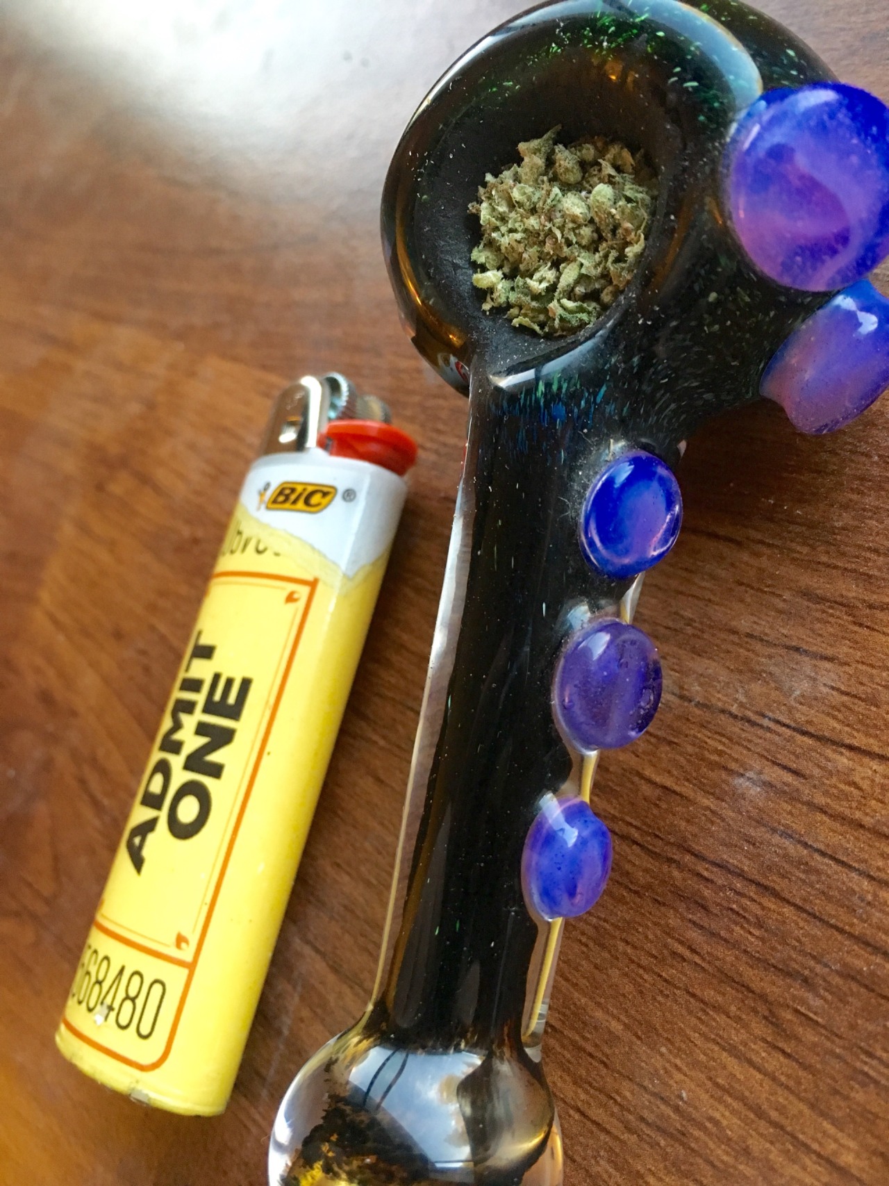 chubbystonerprincess:  This lighter admits one person to get fucking high with me