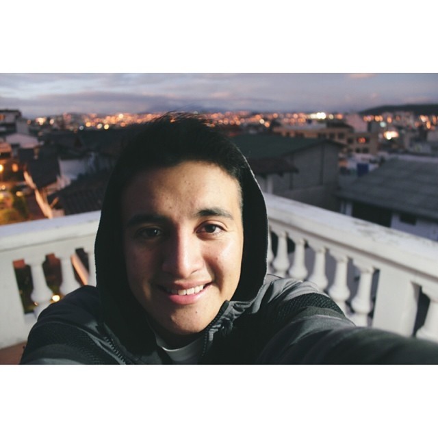 deivk:  I never smile like this haha 😁 