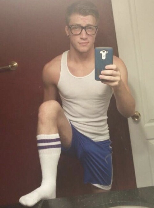 nike sneakers socks sport jerkoff bulge public