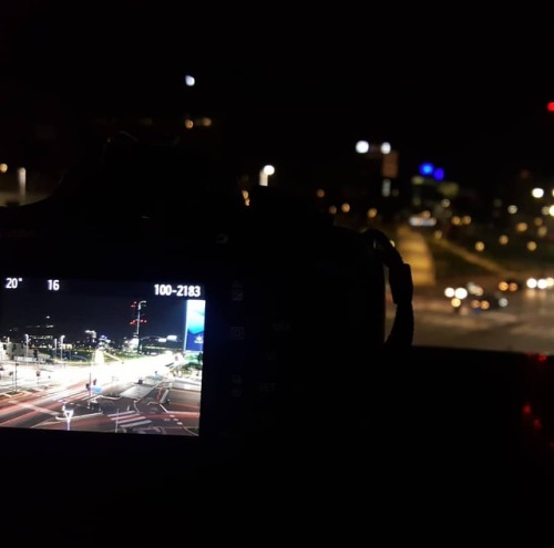 Street View #photography #photostreet #night #nofilter #milan #citylife #phoyographer #cool #happy #