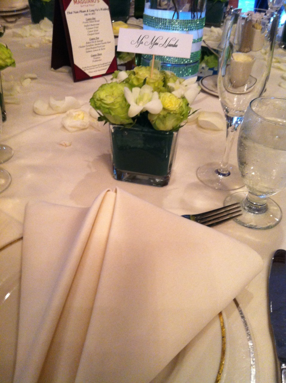 At my friend&rsquo;s wedding~!