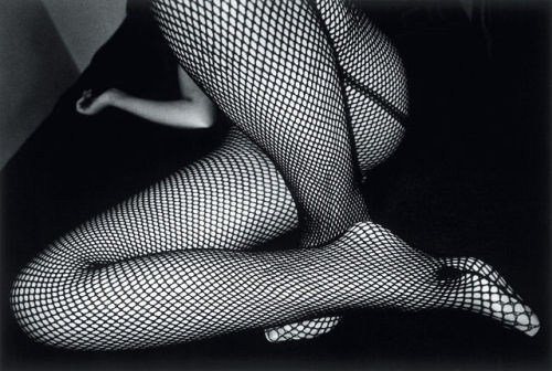 siyahalbatros:    Tights 18-by Daïdo Moriyama  