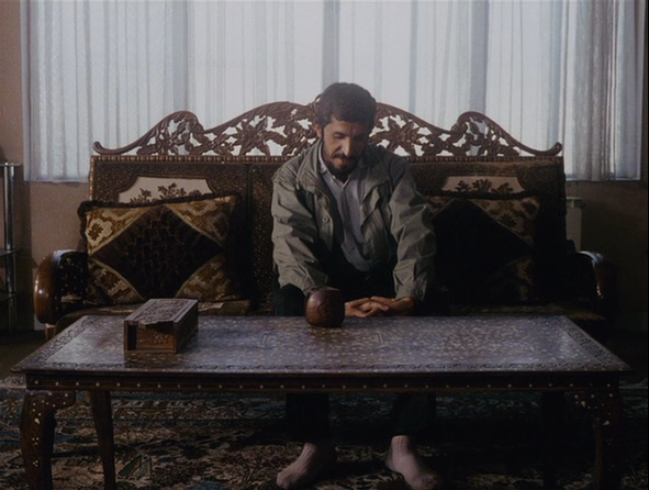 barcarole:Close-Up, Abbas Kiarostami, 1990.