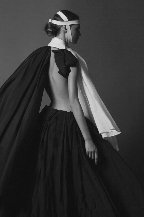 Madness: Model: Alina S.@IMG MilanPhotographer: Gioconda and AugustFashion and Stylist: Daria D’Ambr
