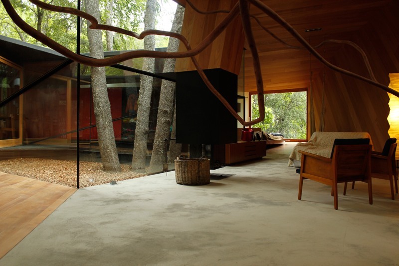 archatlas:  House of the Poem for the Right Angle   In the words of the architect