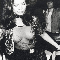 thegoldenyearz:  Bianca Jagger at a party