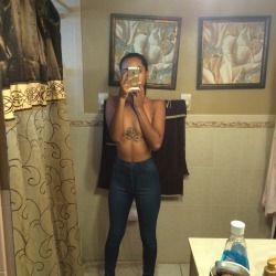 ladytatyana:  I really love these jeans lol