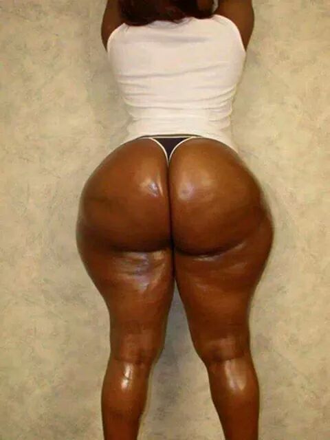 justintimenasty41ce:  bootypicofthehour:  Booty Pic of the Hour  GOODGAWD!!!  MONSTA