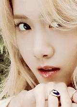 oh-yoonas:  yoona in high cut 
