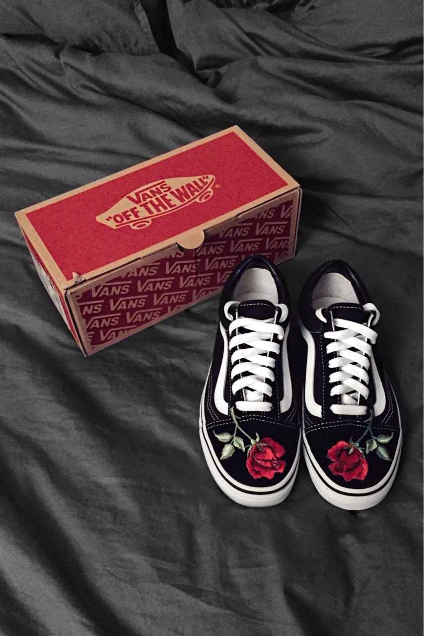 vans x rose