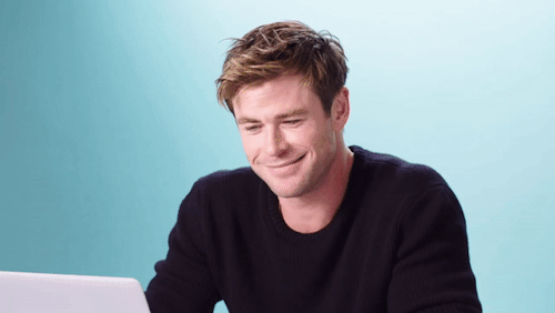 Source : Chris Hemsworth Goes Undercover On Youtube, Twitter And Quora | Gq
