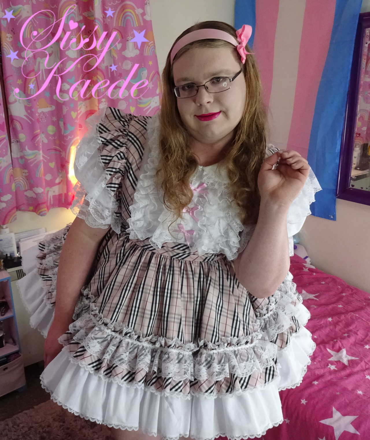 Hiya me again, just being my sissy self with a sissy photo addition hehe.Big nappy under my skirt, well there always is but I thought it looked so good tonight lolHope you do all enjoy my photos even when I go though a daily period xx #sissy#sissygirl#sissydress#frillysissy#prissysissy