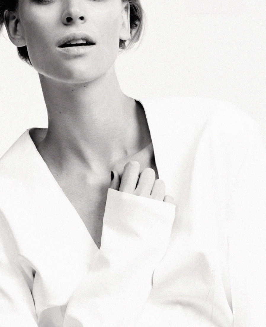opaqueglitter:  Milou Van Groesen By Natalia Alaverdian For Harper’s Bazaar Russia