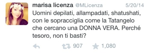 megliosolichemalamati:  fortuna che esistono ancora donne che la pensano così. 