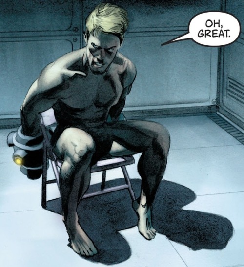 shirtlessmenincomics: Naked and restrained Hawkeye by Mike Mayhew
