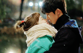 kdramagif:  “I think I like you, too. No. I like you.”