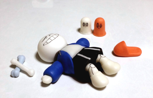 4mi-t:  Oyasumi Sans and best Howdist award. (resin cla  Howdy !  Howdy !! Howdy !!!  N0!!!!!