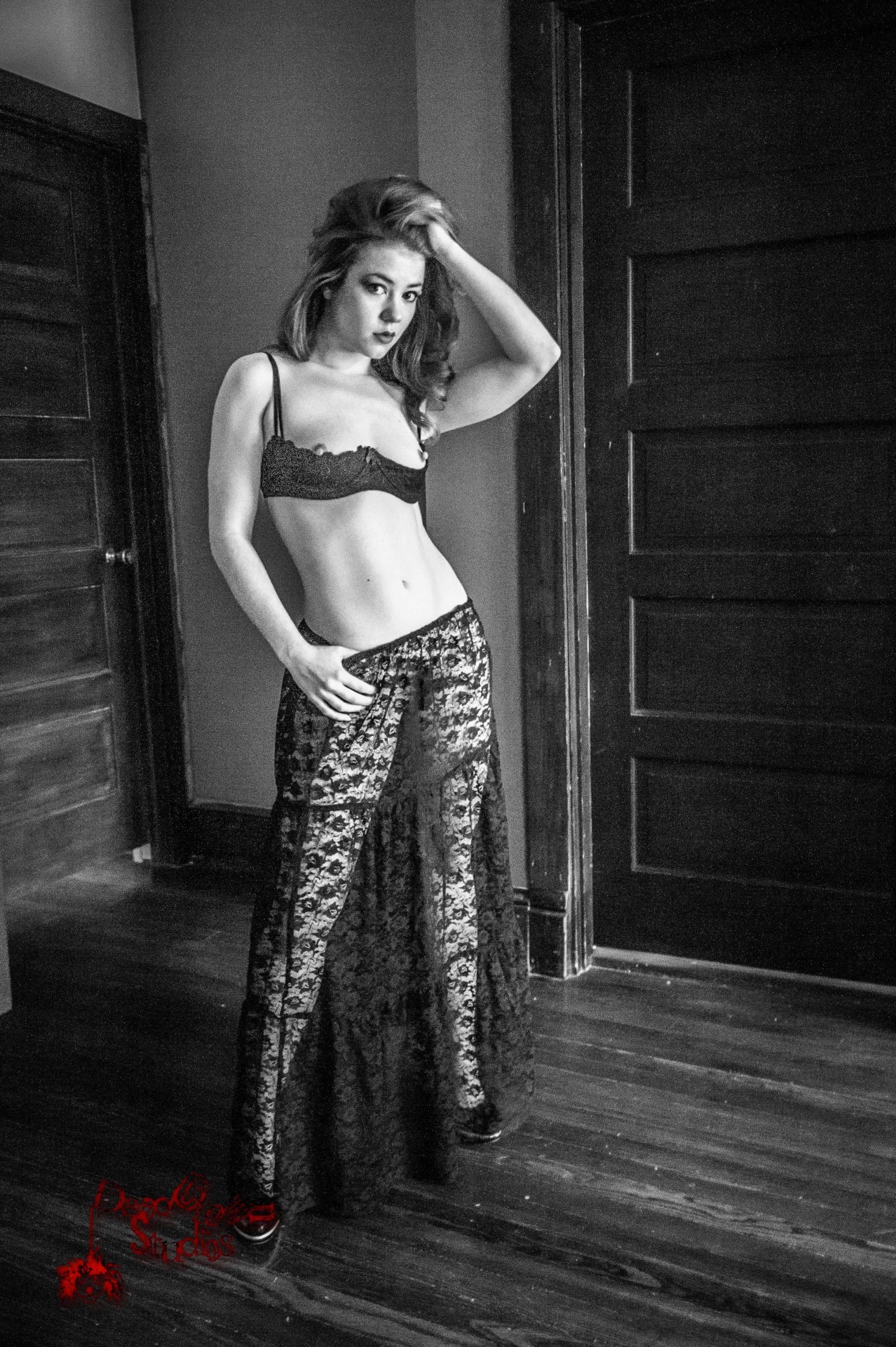 deadclownstudios:  Model: Rebecca Lawrence Photographer: (Mr. Johnson) Arlington,