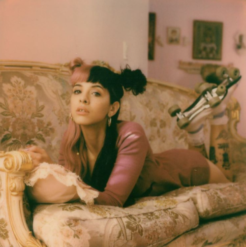 xxemobeanoxx: Happy birthday Melanie Martinez!