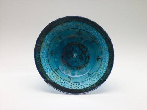 Bowl, Persian, late 12th to early 13th century, Saint Louis Art Museum: Islamic Arthttps://www.slam.