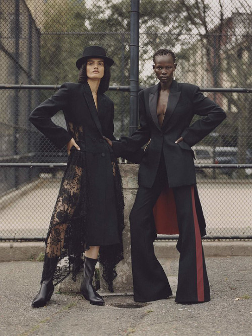 stylish-editorials:Dipti Sharma and Shanelle Nyasiase photographed by Alexander Saladrigas for Porte