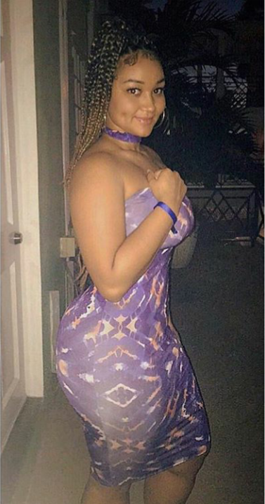 jazziedadd:  Sexy. Gorgeous &amp; CurvyLicious…   Ms DarlaDimplez 💚💛💜…..