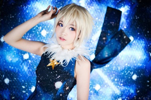 corette:  CN：Tomia  SeeU Star ver @ Vocaloidinfo : cure / worldcosplay / blog / fb