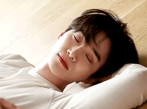 donghuun:  junho x esquire korea 