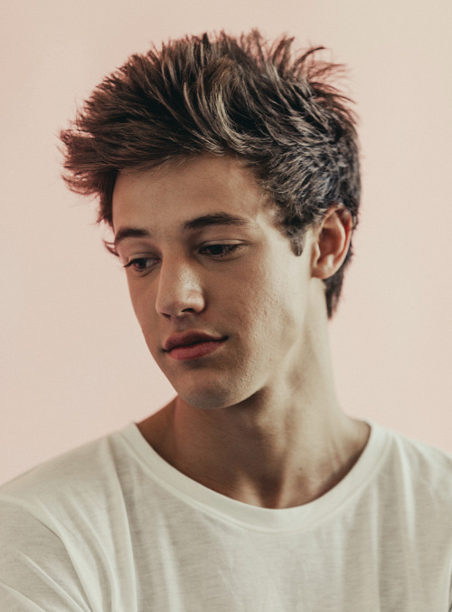 vine star cameron dallas photographed for the new york times